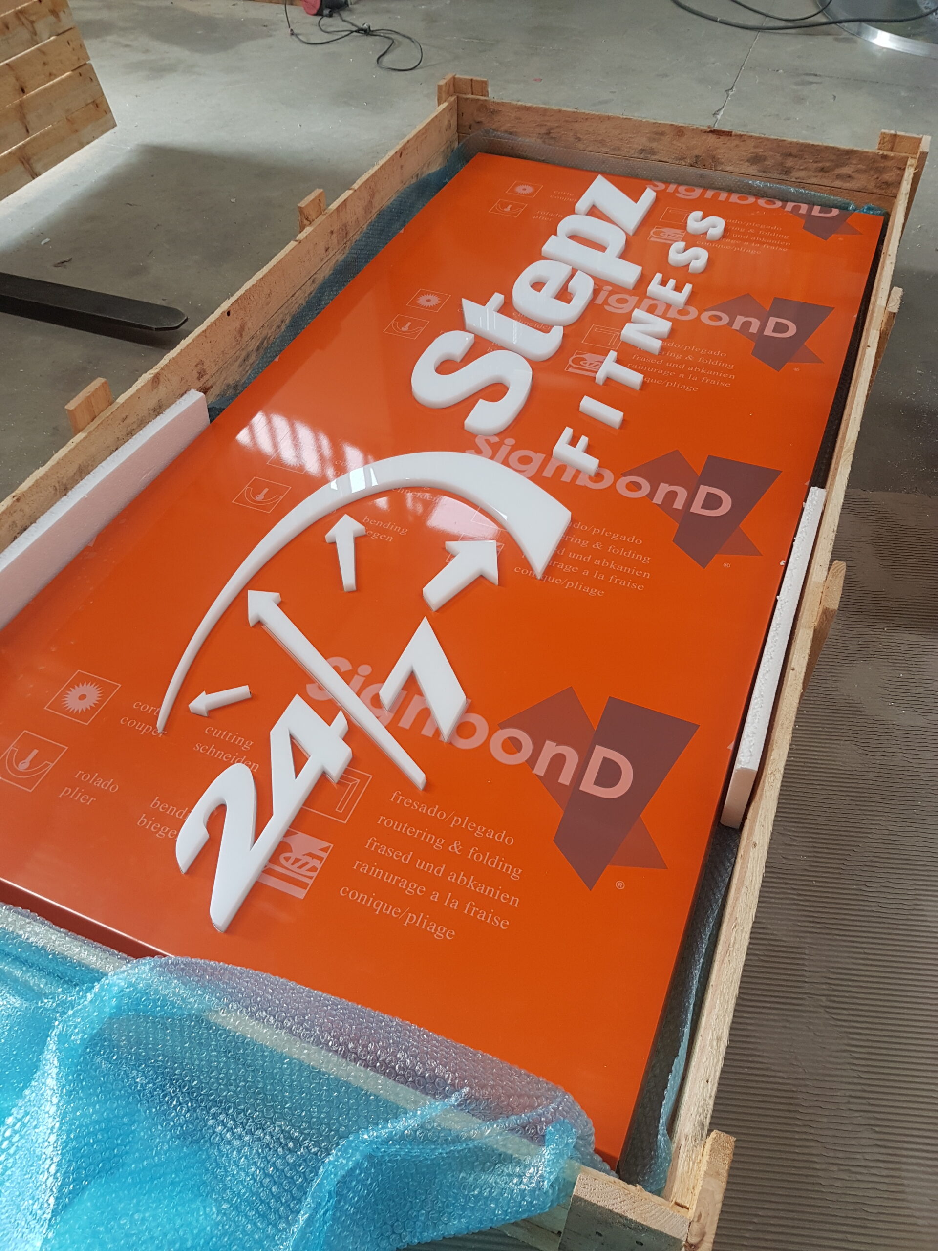 Push-through lightbox